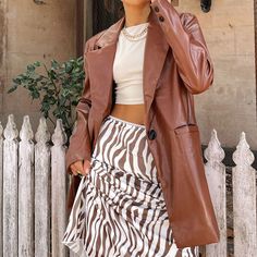 Cinessdshop fall fashion Women's Leather Jacket Spring and Autumn New Single Button Blazer, Street Style Winter, Streetwear Casual, Brown Leather Jacket, Leather Sleeve, Blazer Outfits, Leather Blazer, Corduroy Jacket, Long Sleeves Jacket