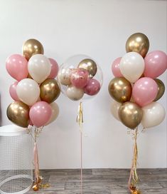 balloons and streamers are arranged on the floor