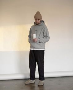 Men’s Crew Neck Sweater Outfit, Men’s Birkenstocks Outfit Boston, Men’s Clogs Birkenstock, Men Clogs Outfit, Men’s Birkenstocks Outfit, Boston Clogs Outfit Men, Taupe Birkenstock Outfit, Mens Birkenstock Clogs Outfit