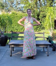 Long Dress Floral, Boho Long Dress, Boho Dresses Long, Floral Print Dress Long, Rose Bleu, Small Boho, Halter Maxi Dress, Floral Dresses Long, Halter Maxi