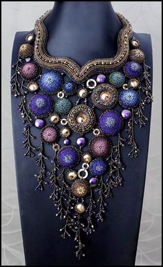 “Carousel of time” by Betty Stephan Beaded Collar Necklace, Beadwork Necklace, Beaded Collar, Seed Bead Jewelry, Bead Weaving, Beaded Pendant