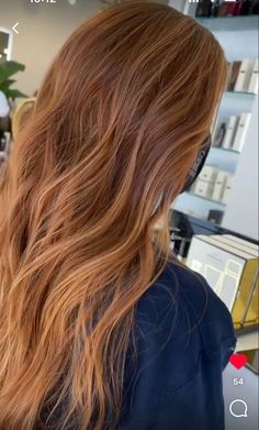 Strawberry Auburn Balayage, Red Hair With Root Melt, Auburn Hair Balayage Blonde, Dark Brown Hair With Ginger Balayage, Ginger Hair With Low Lights, Natural Ginger With Highlights, Low Lights For Red Heads, Copper Lowlights On Red Hair