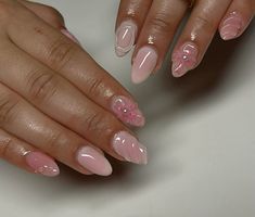 Acrylic Nails Minimalist, Acrylic Nails Cute, Nails Minimalist, Nails Cute, Fancy Nails Designs, Short Almond, Casual Nails