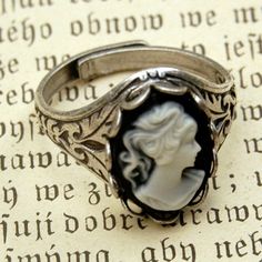 Black and White Lady Cameo Ring in Silver Flamingo Ring, Green Lady, Indie Jewelry, Cameo Ring, Dope Jewelry, Funky Jewelry, Dream Jewelry, Jewelry Inspo, Pretty Jewellery