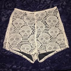 Never Worn High Waisted Audrey Lace Skull Shorts. True To Size Small. Super Cute And Unique Shorts! Please Make An Offer Or Ask Any Questions! Skull Shorts, Lace Skull, Super Cute, High Waisted, Womens Shorts, Cream, Lace, Women Shopping, Color