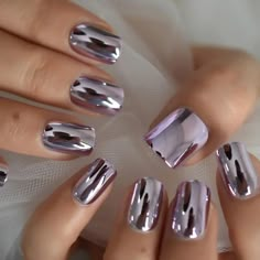 Unghie Sfumate, Chrome Nails Designs, Full Nail Tips, Mirror Nails, Nagel Tips, Fancy Nails Designs, Chrome Nail, Short Square Acrylic Nails, Colorful Nails