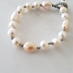 It Fits Wrist Size Between 6 And 7 Inches. Really Cute. You Can Adjust The Closure To Fit Your Wrist. Home Made. ;) Boho Handmade, Jewelry Pearl, Bracelet Boho, Handmade Boho, Boho Bracelets, White Cream, Home Made, Pearl Bracelet, Cream White