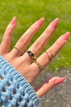 Bring on the sunshine with this ring stack! 🌤️ Featuring a mix of statement and delicate rings, it's the perfect way to add some sparkle to your summer look. Which ring is your favorite? 💍 #gemstonejewelry #styleinsp #goldrings #ringstacks #nailart #neutralpinknails #summerlook #summerjewelry #texturedrings Ring Collection, Delicate Rings