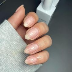 Clear Coat Gel Nails, Clear Gel Polish On Natural Nails, Natural Nails Clear Polish, Clear Hard Gel Nails, Clear Biab Nails, Clear Manicure Natural, Glossify Nails, Clear Polish Nails, Clear Gel Nails Natural Short