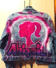 "Girl's Airbrushed Jean Jacket Stretch denim made of 75% cotton/23% polyester and 2% spandex TO ORDER: Enter Name, Design Number and any Color Changes under \"Personalization\" KIDS SIZING                            TODDLER SIZING XSmall (4)                                   2T Small (5/6)                                  3T Medium (7/8)                              4T Large (10/12) XLarge (14)      *All items are heat pressed to preserve artwork *Wash inside out in cold water. Hang to dry. *All Customizable Cotton Fall Outerwear, Customizable Fitted Cotton Outerwear, Airbrush Clothes, Airbrush Ideas, New York Party, Graffiti Art Letters, Custom Airbrushing, Design Number, Air Brush