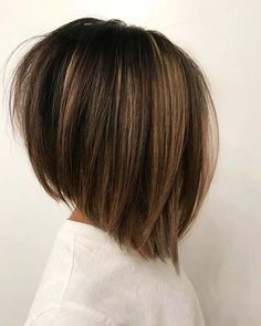 Stacked Bob Haircut, Fall Hair Cuts, Men's Hairstyles, Short Layered Haircuts, Short Bob Haircuts, Haircut For Thick Hair, Short Styles, Trendy Short Hair Styles