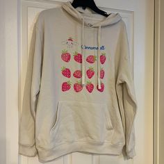 Brand New Size M Super Cozy Sanrio Cinnamaroll Strawberry Pattern Hoodie Sweater Cute Long Sleeve Hoodie For Loungewear, Cute Winter Hoodie For Loungewear, Casual Pink Sweater With Drawstring Hood, Cozy Pink Crew Neck Hoodie, Pink Cozy Crew Neck Hoodie, Casual Pink Winter Sweatshirt, Casual Cream Cozy Fit Sweatshirt, Cozy Pink Top With Drawstring Hood, Pink Hooded Casual Sweater