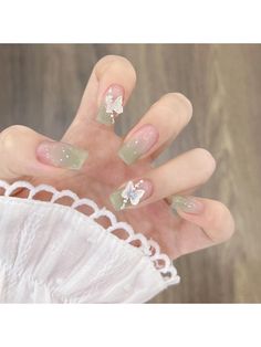 Green  Collar     Embellished   Nail,Hand & Foot Care Nail Art Blanc, Korean Nail Art, Korean Nails, Motifs Perler, White Nail Art, Nail Forms, Nail Accessories, Green Nails