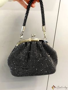 BirdinBag - Chic Rhinestone Chain Evening Bag: Perfect for Weddings & Parties! Rhinestone Chain, Bridal Clutch, Ring Handle, Sparkling Rings, Luxury Designer Handbags, Wedding Parties, Bird In Bag, Mini Fashion, Handle Bag