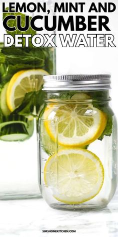 Make this refreshing lemon, mint, and cucumber detox water in less than 10 minutes! It is the perfect drink for this summer. Sims Home, Homemade Electrolyte Drink, Cucumber Detox Water, Morning Water, Mint Drink, Healthy Heart Tips, Kidney Detox, Mint Water, Lemon Cucumber