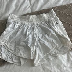 Got Them As A Gift And They Are Too Small On Me. They Would Fit A Small Or Xs White Summer Activewear Shorts, White Summer Activewear, Summer White Short Activewear, White Activewear With Elastic Waistband For Beach, White Sporty Activewear For Vacation, White Summer Yoga Shorts, White Lightweight Beach Shorts, Sporty White Activewear For Vacation, White Go-dry Shorts For Beach