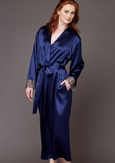 Le Soir Dream Silk Robe Versace Robe Women, Honeymoon Wear, Satin Dressing Gown, Robe Women, Silk Pajamas Women, Silk Nightwear, Silk Chemise, Silk Pajama, Silk Nightgown