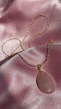 Romantic Minimalist, Birthday Summer, Gemstone Pendants, Rose Quartz Pendant, Premium Packaging, Packaging Gift, Quartz Pendant, Drop Pendant, Gold Filled Chain