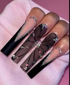 Saggitarius Nail Designs, 21st Birthday Acrylic Nails, Queen Acrylic Nails, Black And Silver Nails Acrylic, Dope Nail Designs Swag, Black Rhinestone Nails, Nail Designs Bling, Long Acrylic Nail Designs, Goth Nails