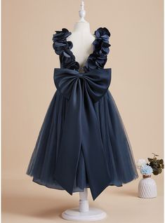 JJ's House Flower Bow Satin Tulle V-Neck Daily Flower Girl Dress Winter A-line Back Zip Tea-Length Sleeveless Flower Girl Dress. #JJ's House #Flower #Bow #Satin #Tulle #VNeck #Daily #FlowerGirlDress #Winter #Aline #BackZip #TeaLength #Sleeveless #FlowerGirlDress Tea Length Flower Girl Dress, Sleeveless Flower Girl Dresses, Ball Gowns Princess, Tea Length Dresses, Dress Satin