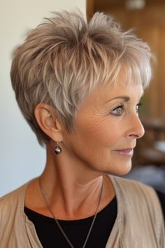 Sporting jagged layers in an edgy pixie cut is guaranteed to catch attention. If you have hair these jagged layers will add texture and volume effortlessly. Click here to check out more classic short haircuts for older women. Pixie Haircut Fine Hair, Short Spiked Hair, Chic Short Haircuts, Short Sassy Haircuts, Short Spiky Hairstyles, Spiked Hair, Short Grey Hair, Super Short Hair