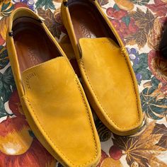 Fashion Statement That Is For Sure . Picture Say It All. They Are Like Brand New. Gorgeous Color , Suede Comfort Elegant Yellow Leather Loafers, Elegant Yellow Formal Loafers, Elegant Yellow Loafers With Leather Sole, Casual Italian Leather Slip-on Shoes, Italy Shoes, Slip Ons, Loafer Shoes, Fashion Statement, Men's Shoes