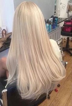 Pretty Light Blonde Hair, Creamy Beige Blonde Hair, Creamy Beige Blonde, Cool Beige Blonde Hair, Creamy Blonde Hair, Barbie Blonde, Cute Hair Colors, Creamy Blonde