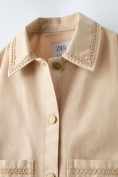 Overshirt with shirt collar and long sleeves. Front button closure. Front patch pockets. Tonal embroidered detail. - Light beige | ZARA United States Blazers Shoes, Sweater Blazer, Cardigan Sweater Jacket, Shirt Blouses Tops, Knitwear Cardigan, T Shirt Vest, Zara United States, Shirt Collar, Light Beige