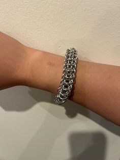 Aluminum braclet made from different chainmail weaves. Prices vary depending on difficulty/time consumption of the weave. Chainmail Weaves, Chain Mail, Oct 1, Chain Link Bracelet, Link Bracelets, Chain Link, Beauty Book, Jewelry Bracelets, Weaving