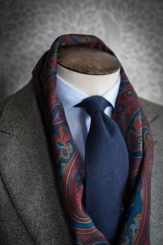 Mens Suit Elegants Outfits, Paisley Scarves, Man Stuff, Mens Wear, Man Style