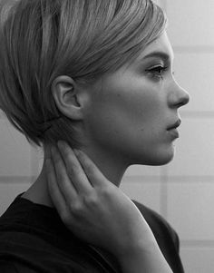 Feminine Haircuts, Longer Pixie Haircut, Long Pixie Hairstyles, Long Pixie Cuts, Very Short Haircuts, Long Pixie, Trending Haircuts, Pixie Bob