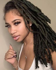 - 𝗳𝗼𝗹𝗹𝗼𝘄 𝟰 𝗺𝗼𝗿𝗲 ➚ ➚ ➚ Dreads Hairstyles, Loc Hairstyles, Beautiful Locs, Mode Hippie, Dread Hairstyles, Face Reference, Locs Hairstyles, Loc Styles, Faux Locs