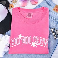 Comfort Colors® Boo Boo Crew Shirt Get into the Halloween spirit with our spooky Boo Boo Crew t-shirt, designed for nurses, pediatricians and nurse school students who love a good scare! This soft, cotton tee features a fun ghost design, paired with the cheeky Boo Boo Crew saying, making it the perfect Halloween costume or festive outfit. Whether you're seeing patients or studying for exams, this t-shirt adds a playful touch to your Halloween wardrobe. Comfortable and breathable, it's great for Nurse School, Peds Nurse, Boo Boo Crew, Nurse Inspiration, Nurse Tshirt, Nurse Halloween, Pediatric Nurse, T Shirt Crop Top, Boo Crew