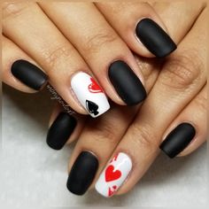 Las Vegas Nail Designs Ideas, Vegas Manicure Ideas, Vegas Nail Art Designs, Black Vegas Nails, Vegas Nails Ideas Short, Ace Of Spades Nail Design, Archery Nails, Las Vegas Nail Designs, Vegas Nails Design