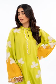 Misbah (B) Sania Maskatiya, Frock For Women, Pakistani Dresses Casual, Dress Design Patterns, Dream Wedding Ideas Dresses, Lawn Suits, Eid Collection, Yellow Accents, Sewing Embroidery Designs