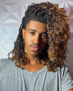 Men's Curly Hairstyles, Men's Long Hairstyles, Pelo Afro, Haircuts For Curly Hair, Corte De Cabelo Masculino, Natural Hair Styles Easy, Curly Bob Hairstyles