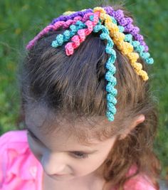 How To Make Curly Crochet Pearl Ponytail Holder Online | JOANN Crochet Unicorn Pattern Free, Crochet Curls, Spiral Crochet, Crochet Hair Clips, Crochet Headband Pattern, Crochet Bows, Crochet Hair Accessories, Unicorn Headband, Crochet Unicorn