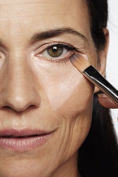 Doing Makeup, Best Makeup Tutorials, Makeup Tips For Older Women, Makeup For Older Women, Beauty Make-up, Trish Mcevoy, After Pictures, Makes You Beautiful, Before And After Pictures