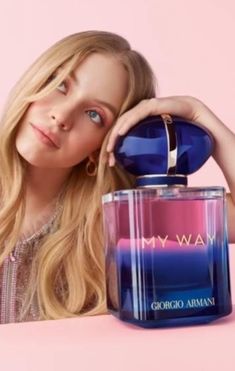 My Way Perfume, Giorgio Armani Perfume, Armani My Way, Armani Perfume, Seductive Perfume, Feminine Perfume, Giorgio Armani Beauty, Popular Perfumes