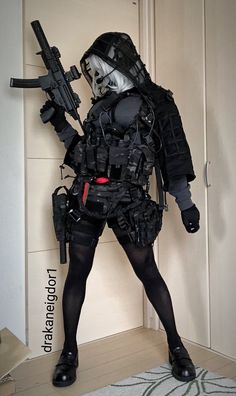 Swat Woman, Female Uniform, Anime Gangster, Anime Military, Military Girl, Female Soldier, Army Girl, Military Gear, Girls Frontline