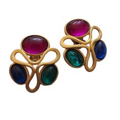 "Vintage 80s Acrylic Matte Gold Abstract Clip Earrings (A2471) Size: 1.5\" Color: Multicolor Condition: Very good vintage Era: Circa 1980s Signed: None Details: Well made Please look at all the photos, as they are part of the description. I try my best to point out any flaws. Also please remember this is a preloved piece and may show signs of light wear, marks, scratches, etc. I will be posting a lot more jewelry, Keep checking back." Vintage Multicolor Evening Earrings, Vintage Multicolor Earrings For Evening, Multicolor Vintage Evening Earrings, Multicolor Vintage Earrings For Evening, Retro Multicolor Clip-on Earrings, Vintage Multicolor Clip-on Earrings For Party, Vintage Celluloid, Pretty Shorts, Moon Face