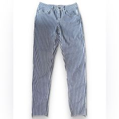 Zara Striped Cropped Pants Nwot These Are Lightweight Stretch Denim In Railroad Stripe. See Photos For Measurements With The Tape. Waist: ~26” Hip: 32” Inseam: ~25” Rise: ~10” Tags Removed But Not Worn White Casual Jeggings For Spring, Striped Mid-rise Denim Jeans, Casual Striped Stretch Jeans, Casual Striped Straight Leg Jeans, Casual Stretch Striped Jeans, Fitted Striped Denim Jeans, Trendy Denim Blue Cotton Jeggings, Trendy Denim Cotton Jeggings, Casual High Waist Striped Jeans