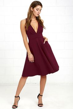 Marroon Cocktail Dress, Wine Colored Dress For Wedding Short, Burgundy Dress Black Hose, Formal Sleeveless Fall Dress, Sleeveless Formal Fall Dresses, Fall Formal Sleeveless Dress, Fall Season Formal Sleeveless Dress, Wedding Guest Midi Dress, Gaun Koktail