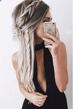 Holiday Hair Ideas, Hair Styles Women, Hair Extensions Styles, Messy Hairstyle, Best Hair Extensions, Dance Hair, Hairstyle Tutorials, Holiday Hair, Styles Women