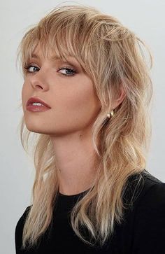 Midlength Shag Mullet, Mullet In A Ponytail, Miley Mullet, Edgy Shag Haircut With Bangs, Wolf Cut With Micro Bangs, 80s Shag Haircut, Mullet Long Hair, Edgy Shag Haircut, Mullet Haircut Woman