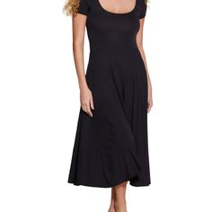 This Dress Is A Travel Essential! No Wrinkles, Can Be Dressed Up With Heels And A Blazer Or Worn Casually With Flip Flops, Stay Hat And Sunnies. Never Worn And Ready For Its First Vacation! Ballerina Cut With Drop Waist, Scoop Neck And Cap Sleeves. And Of Course Pockets! 53” L 14” Unstretched Bust No Wrinkles, Drop Waist, Travel Essentials, Flare Dress, Cap Sleeves, Sunnies, Wrinkles, Flip Flops, Scoop Neck