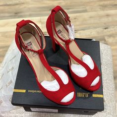 Idifu Women's In5 Polly Platform Chunky High Heels T-Strap Sexy Sandals Peep Toe Wedding Party Prom Dress Shoes For Women Bride Dress Shoes For Women, Red Suede Heels, Prom Dress Shoes, Women Bride, Chunky High Heels, Red Suede, Prom Party Dresses, T Strap, Suede Heels