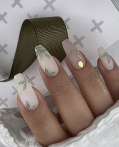 Olive Branch Nail Design, Wedding Nails For Bride Olive Green, Clear Nails With Leaves, Wedding Nails For Bride Greenery, Simple Vine Nail Designs, Mint Floral Nails, Plant Theme Nails, Greenery Nail Design, Botanical Nails Designs