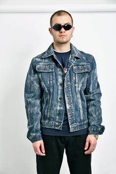 "Vintage men's 80s denim jacket in acid bleached stone dark blue washed. Size - L. Model is 187 cm / 6ft 1.6\" tall and usually wears size L. Very good vintage condition. All orders are shipped every day Worldwide from EU. Safe registered standard delivery Worldwide with courier and tracking number. You can also choose super fast 1-4 days DHL Express delivery. Just choose shipping upgrade in your cart.❗�️Don't forget to write your phone number. It will be used only for delivery. SHIPPING TIME & C 90s Coat, Washed Blue Jeans, Bleached Denim Jacket, School 90s, Mens 80s, Jeans Grunge, Mens 90s, 80s Denim, Jean Vintage