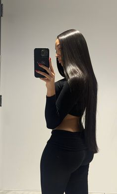 Dope Hairstyles, Hair Laid, Baddie Hairstyles, Cute Everyday Outfits, Pretty Selfies, Aesthetic Hair, Black Outfit, Black Women Hairstyles, Hair Looks